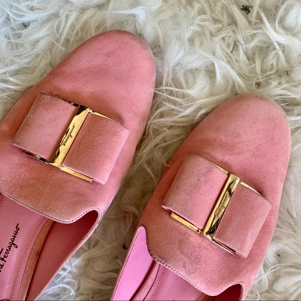 Salvatore Ferragamo Sciacca mules in pink suede